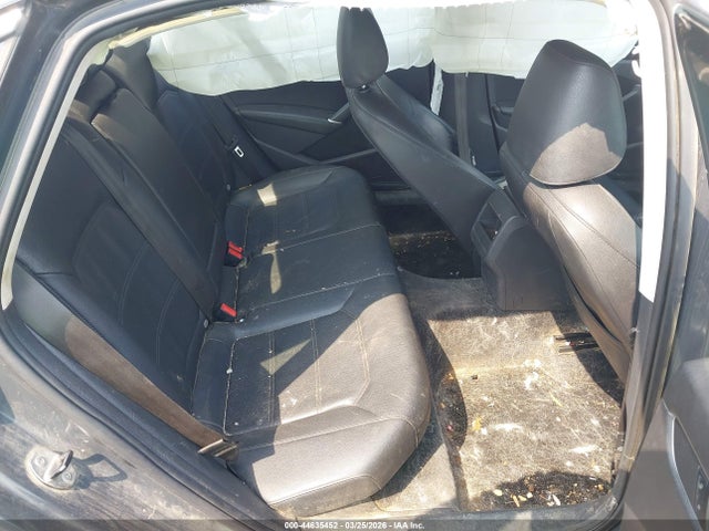 44635452 :رقم المزاد ، 1VWDT7A36HC067817 vin ، 2017 Volkswagen Passat 1.8t R-line مزاد بيع