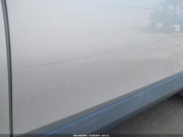 2T3BFREV9GW448825 Toyota RAV4 LE