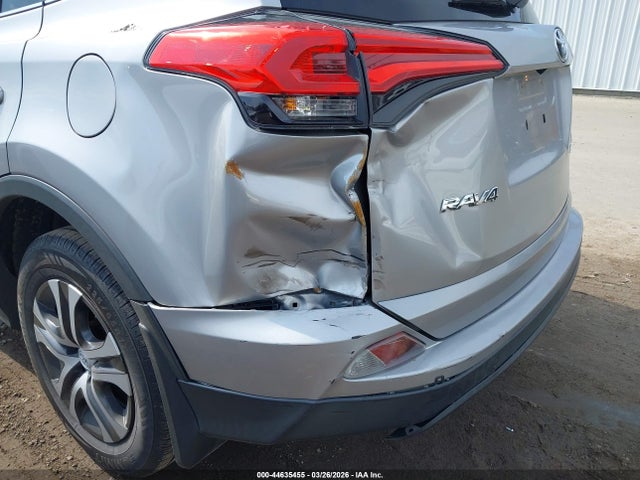 2T3BFREV9GW448825 Toyota RAV4 LE