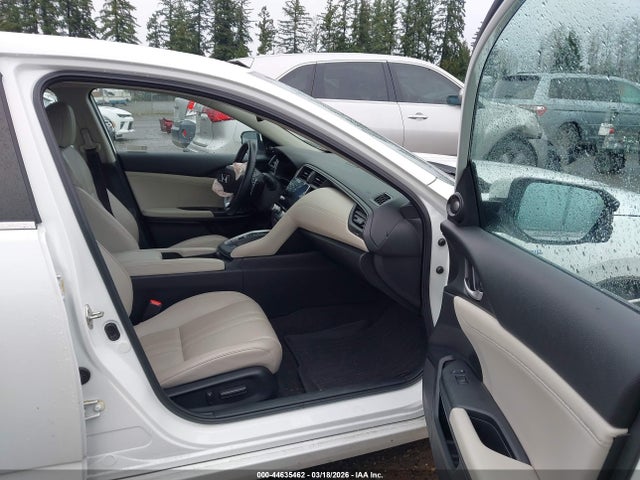 19XZE4F9XKE025889 Honda Insight Touring