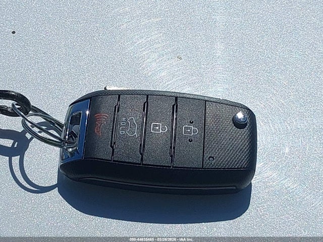5XYPG4A36KG560712 KIA Sorento 2.4l Lx
