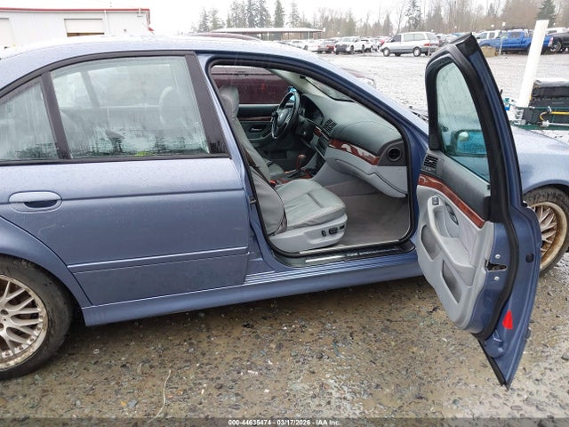 2003 Bmw 530ia მანქანა იყიდება აუქციონზე, vin: WBADT63443CK37584, აუქციონის ნომერი: 44635474