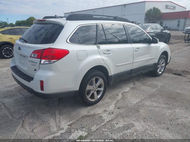 44635501 :رقم المزاد ، 4S4BRBLC5D3318325 vin ، 2013 Subaru Outback 2.5i Limited مزاد بيع