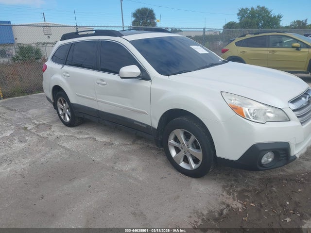 44635501 :رقم المزاد ، 4S4BRBLC5D3318325 vin ، 2013 Subaru Outback 2.5i Limited مزاد بيع