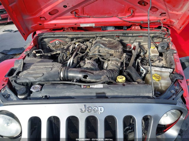 2014 Jeep Wrangler Unlimited Freedom Edition მანქანა იყიდება აუქციონზე, vin: 1C4BJWDG2EL210637, აუქციონის ნომერი: 44635561