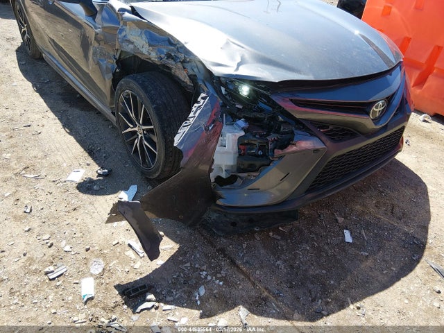 4T1G11AK8MU428880 Toyota CAMRY SE