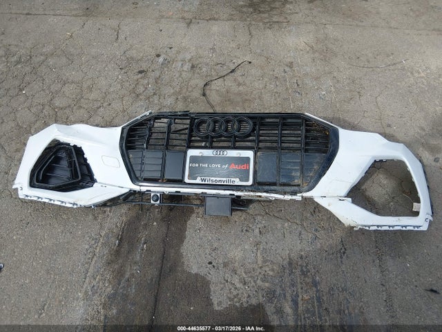 Продажа на аукционе авто 2025 Audi Q3 Premium 45 Tfsi S Line Quattro Tiptronic, vin: WA1DECF33S1099572, номер лота: 44635577