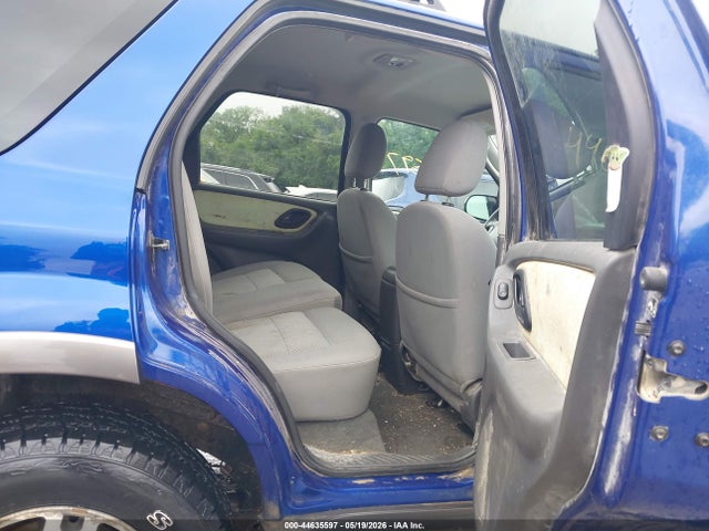 44635597 :رقم المزاد ، 1FMYU93115KD29314 vin ، 2005 Ford Escape Xlt مزاد بيع