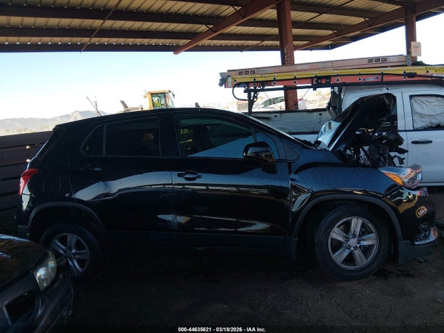 3GNCJKSB6LL171838 Chevrolet Trax Fwd Ls