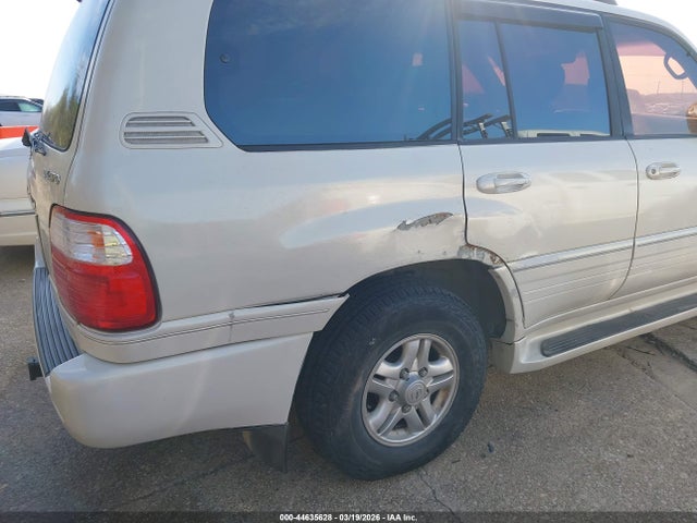44635628 :رقم المزاد ، JT6HT00W6W0021739 vin ، 1998 Lexus Lx 470 مزاد بيع
