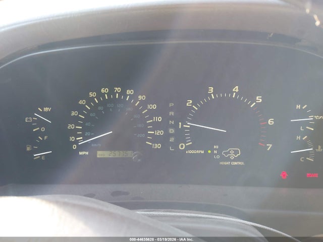 44635628 :رقم المزاد ، JT6HT00W6W0021739 vin ، 1998 Lexus Lx 470 مزاد بيع
