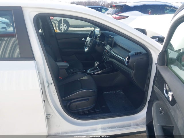 Продажа на аукционе авто 2021 Kia Forte Gt-line, vin: 3KPF34AD0ME410174, номер лота: 44635647