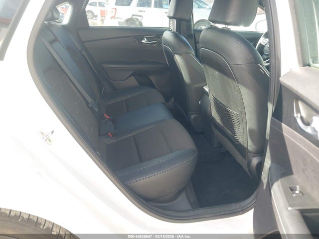 Продажа на аукционе авто 2021 Kia Forte Gt-line, vin: 3KPF34AD0ME410174, номер лота: 44635647