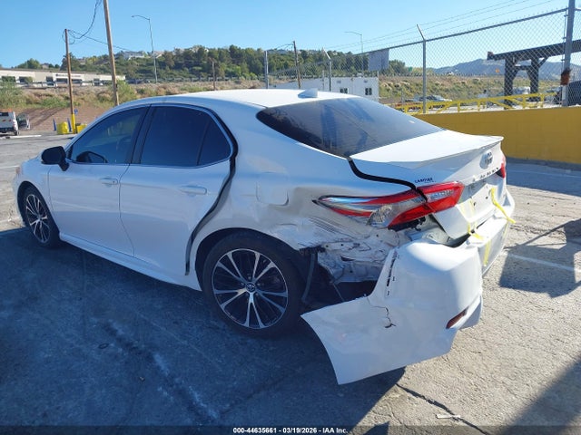 4T1B11HK5KU735226 Toyota CAMRY SE