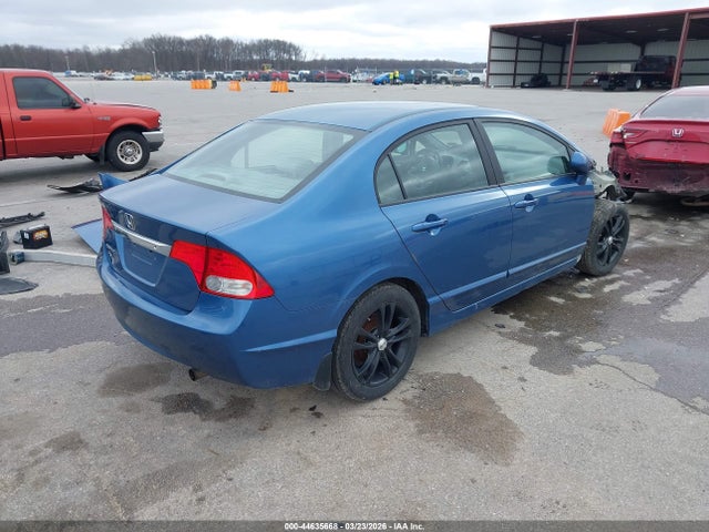 Продаж на аукціоні авто 2010 Honda Civic Lx, vin: 19XFA1F57AE028967, номер лоту: 44635668