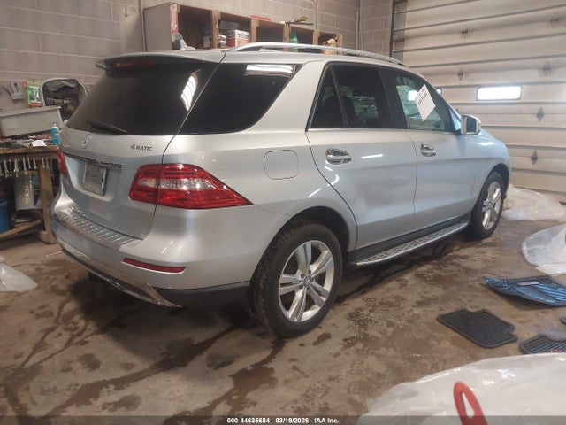 2013 Mercedes-benz Ml 350 4matic მანქანა იყიდება აუქციონზე, vin: 4JGDA5HB1DA178061, აუქციონის ნომერი: 44635684