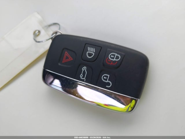 2015 JAGUAR XF SAJWA0F75F8U65820 Photo 10