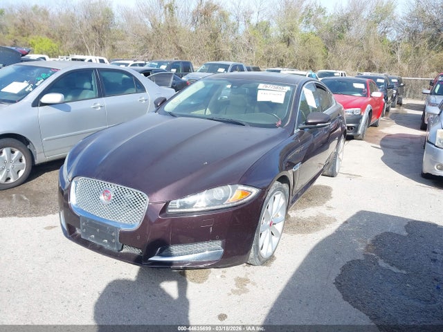 2015 JAGUAR XF SAJWA0F75F8U65820 Photo 1