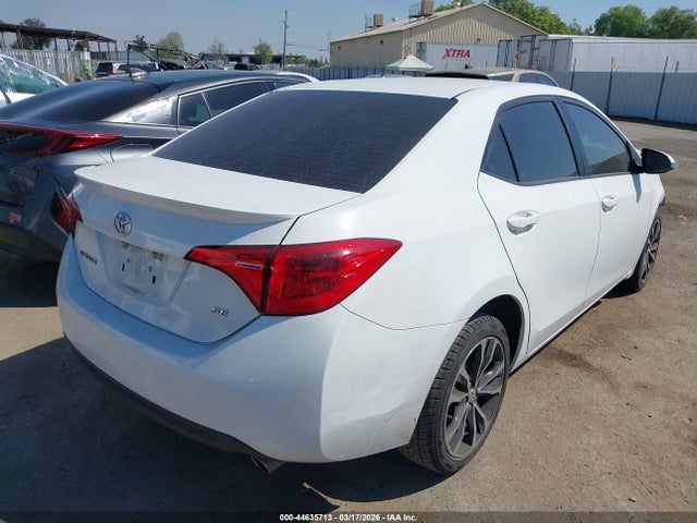 Toyota COROLLA SE 2019 5YFBURHE9KP856455 Image 4