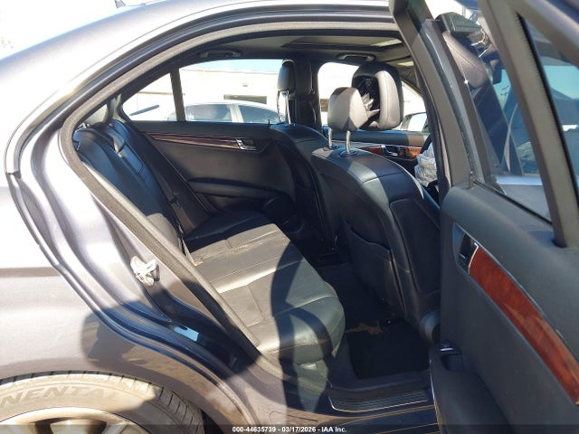 2011 MERCEDES-BENZ C 300 WDDGF5EB6BR162255 Photo 7