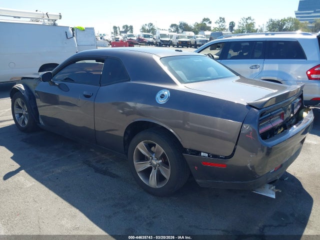 Dodge Challenger Sxt 2019 2C3CDZAGXKH583620 Image 3