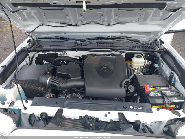 3TMCZ5AN2JM123419 Toyota Tacoma Trd Sport