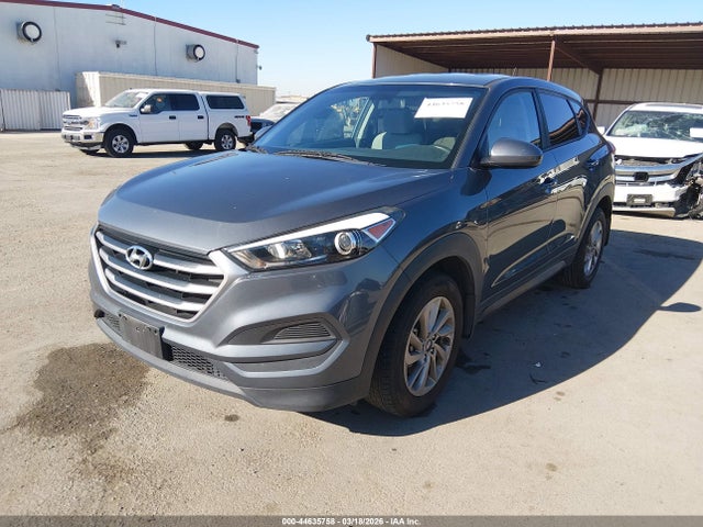 2017 Hyundai Tucson Se მანქანა იყიდება აუქციონზე, vin: KM8J23A45HU438773, აუქციონის ნომერი: 44635758
