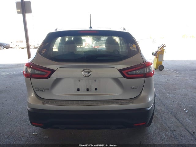 JN1BJ1BV7NW348728 Nissan Rogue Sport Sv Fwd Xtronic Cvt