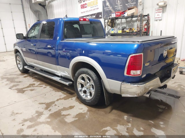 2018 RAM 1500 1C6RR7VT9JS172582 Photo 2