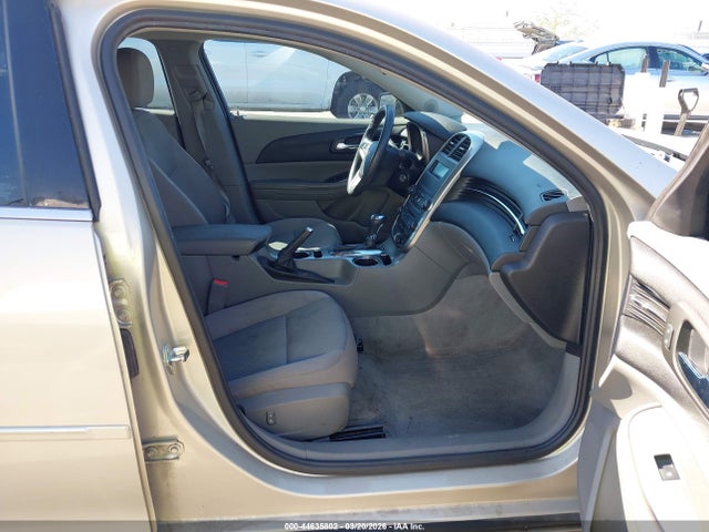 Chevrolet MALIBU LS 2015 1G11B5SL1FF138146 Image 5