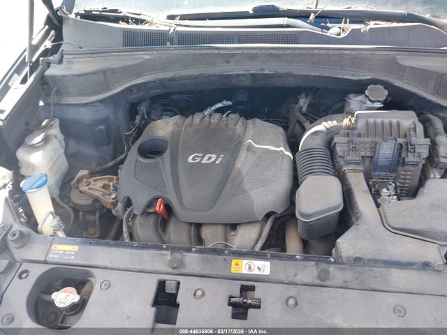 5XYZTDLB7GG342133 Hyundai Santa Fe Sport 2.4l