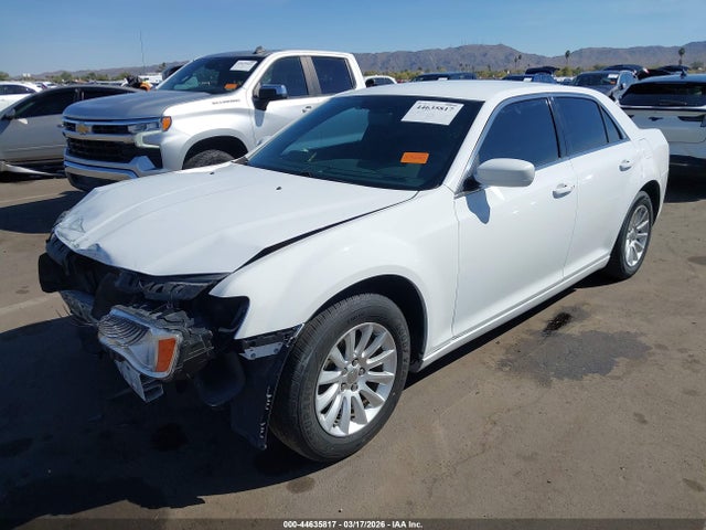 Продажа на аукционе авто 2014 Chrysler 300, vin: 2C3CCAAGXEH382731, номер лота: 44635817