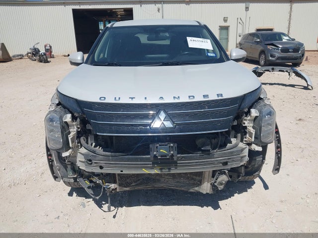 Aukcja sprzedaży 2022 Mitsubishi Outlander Black Edition S-awc/se 2.5 S-awc/se Launch Edition S-awc, vin: JA4J4UA87NZ046779, numer aukcji: 44635825