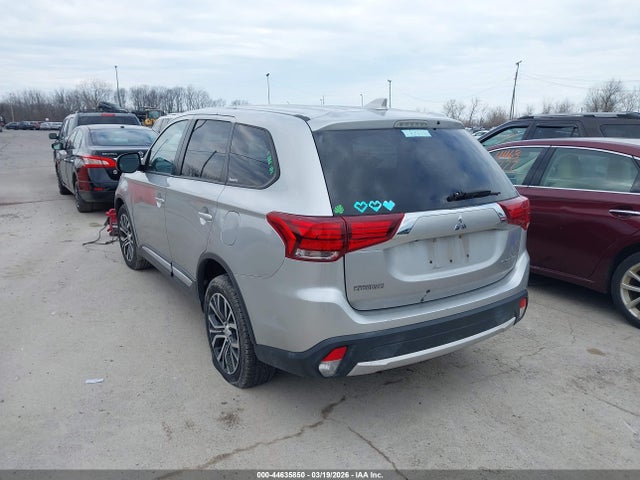 2018 MITSUBISHI OUTLANDER JA4AZ3A39JJ006423 Photo 2