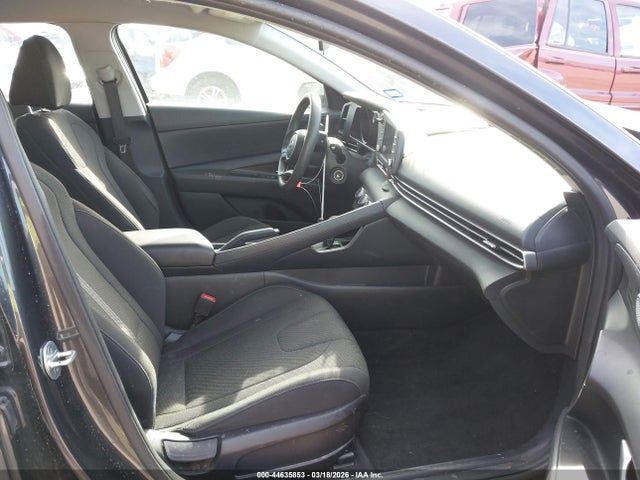 44635853 :رقم المزاد ، 5NPLL4AG5MH045693 vin ، 2021 Hyundai Elantra Se مزاد بيع