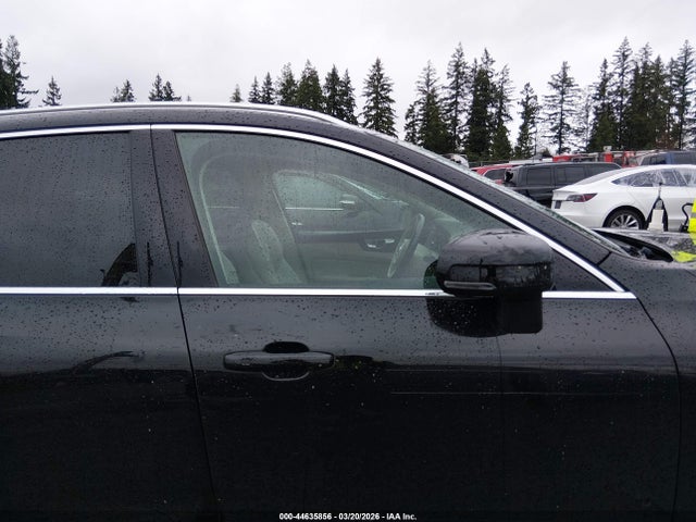 LYVA22RK9JB122682 Volvo Xc60 T6 Momentum