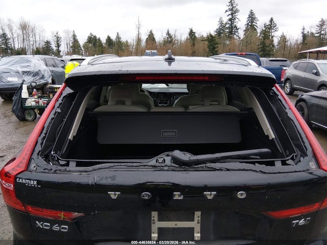 LYVA22RK9JB122682 Volvo Xc60 T6 Momentum