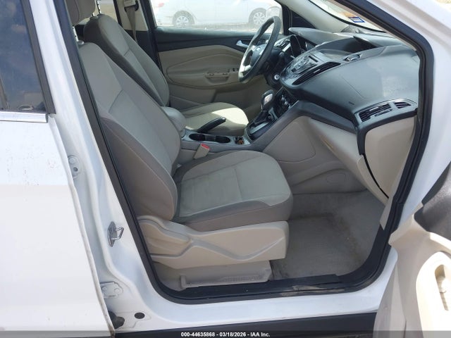 Продажа на аукционе авто 2014 Ford Escape Se, vin: 1FMCU0GX7EUC02933, номер лота: 44635868