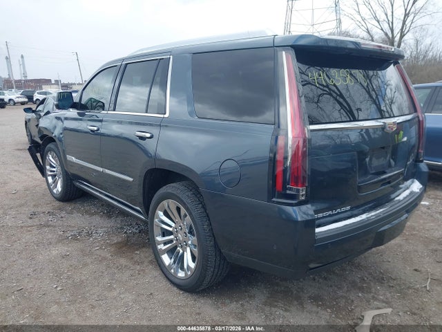 44635878 :رقم المزاد ، 1GYS4CKJ7LR117850 vin ، 2020 Cadillac Escalade 4wd Premium Luxury مزاد بيع