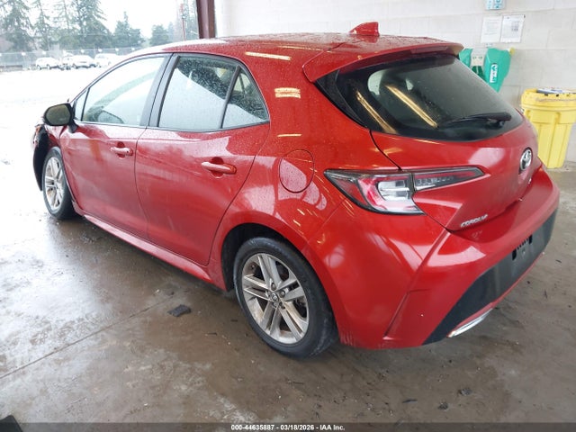 JTNK4RBE0K3040697 Toyota COROLLA SE