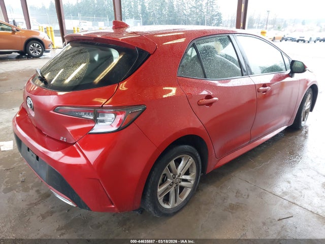 JTNK4RBE0K3040697 Toyota COROLLA SE