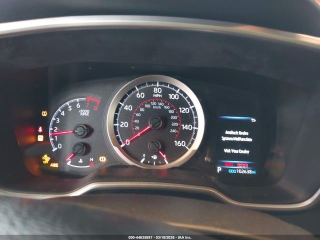 JTNK4RBE0K3040697 Toyota COROLLA SE