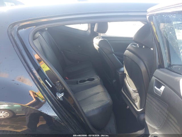 Hyundai Veloster Turbo 2015 KMHTC6AE0FU235013 Image 8