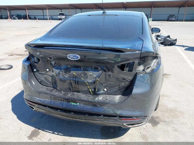 3FA6P0K92ER234509 Ford Fusion Titanium