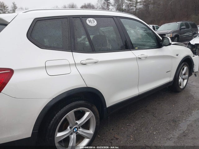 2017 BMW X3 5UXWX9C56H0T10486 Photo 3