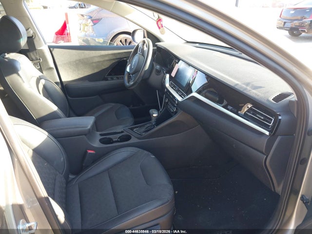 KNDCB3LC0N5546144 KIA Niro Lxs Se