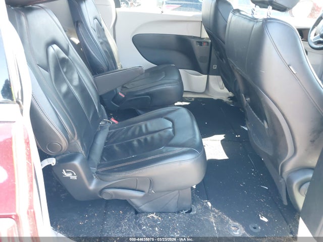44635975 :رقم المزاد ، 2C4RC1BG4HR667847 vin ، 2017 Chrysler Pacifica Touring-l مزاد بيع