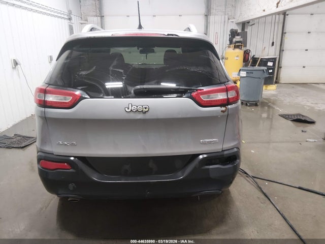 Jeep Cherokee Latitude 2014 1C4PJMCB2EW227971 Image 16