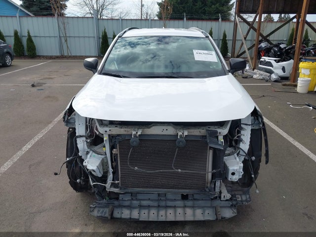 Toyota RAV4 LE 2019 2T3F1RFV8KC011777 Image 13