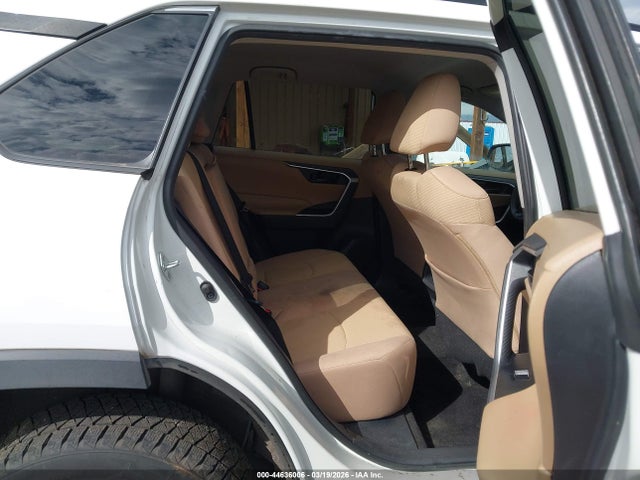 Toyota RAV4 LE 2019 2T3F1RFV8KC011777 Image 8